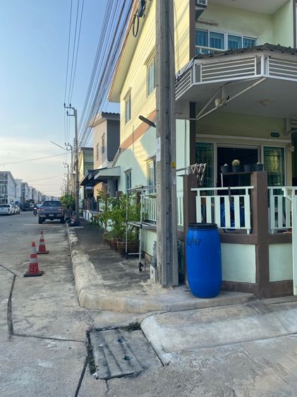 อื่นๆ 2019 มีบางส่วน ไม่ใช่ ขายทาวเฮาส์ 2 ชั้น รูปที่ 3