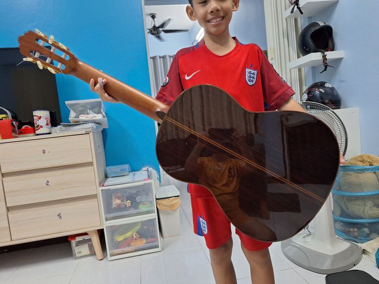 กีต้าร์ Classic Yamaha GC22S รูปที่ 3