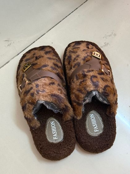 รองเท้าสลิปเปอร์ รูปที่ 5