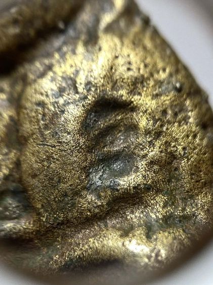 รูปหล่อหลวงพ่อเงินเนื้อทองผสมเก่าๆ รูปที่ 11