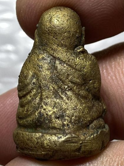 รูปหล่อหลวงพ่อเงินเนื้อทองผสมเก่าๆ รูปที่ 2