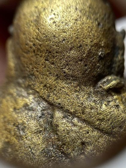 รูปหล่อหลวงพ่อเงินเนื้อทองผสมเก่าๆ รูปที่ 8