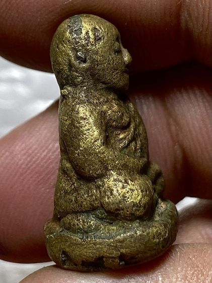 รูปหล่อหลวงพ่อเงินเนื้อทองผสมเก่าๆ รูปที่ 5