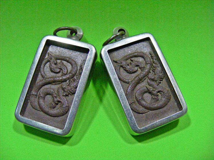 แม่เหล็กดูดติด พญานาคคู่ สวยเข้มขลัง