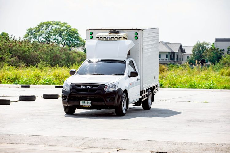 รถ Isuzu D-MAX 1.9 S สี ขาว