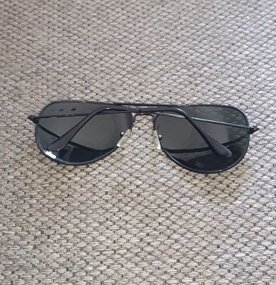 แว่นกันแดดมีสามแบรนด์: DOLCENZTA   SAFARI  Ray-Ban อันละ150฿ รูปที่ 7