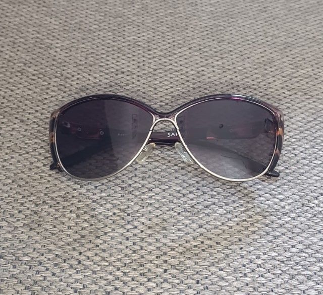 แว่นกันแดดมีสามแบรนด์: DOLCENZTA   SAFARI  Ray-Ban อันละ150฿ รูปที่ 2