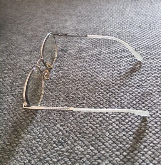 กรอบแว่นมีสามแบรนด์: DIAMOND GUUCI SPIDERMANอันละ150฿ รูปที่ 12