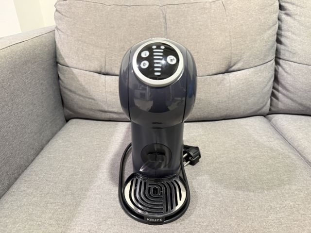 เครื่องชงกาแฟ NESCAFE DOLCE GUSTO รุ่น Genio S Plus สี Space Grey