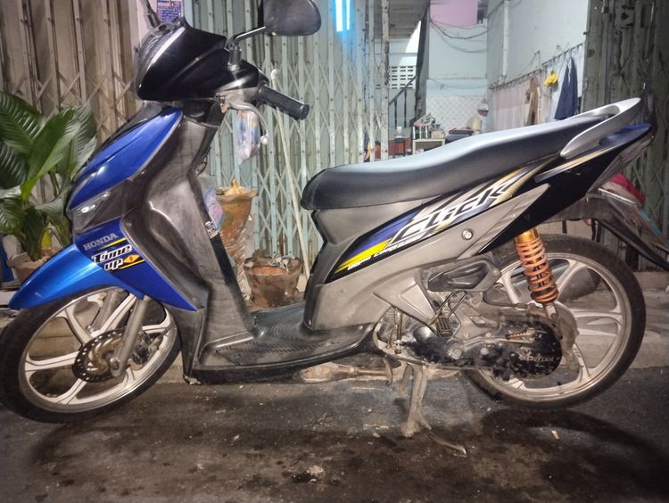 Honda clickปี2006 สีน้ำเงิน-ดำ ( ขาย ) เลขทะเบียน ขฉข355 รูปที่ 3