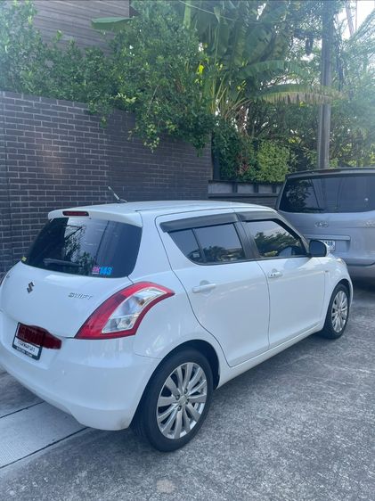 Suzuki Swift 2013 1.2 GLX Sedan เบนซิน เกียร์อัตโนมัติ ขาว รูปที่ 4