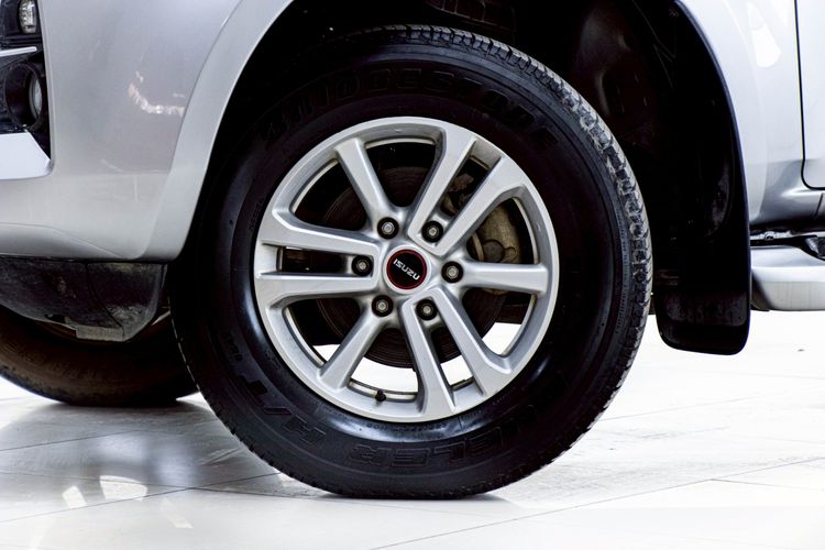 Isuzu D-MAX 2020 1.9 Hi-Lander L Pickup ดีเซล ไม่ติดแก๊ส เกียร์ธรรมดา เทา รูปที่ 4