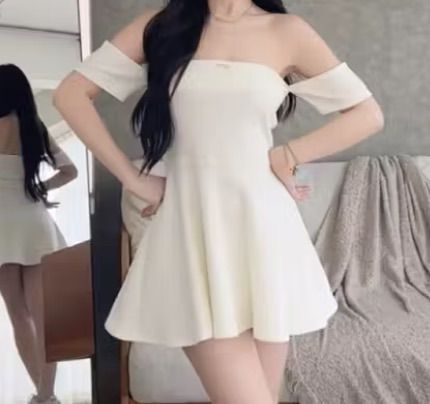 มินิเดรสเปิดไหล่ รูปที่ 2