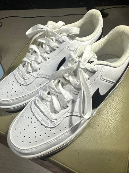 รองเท้าไนกี้