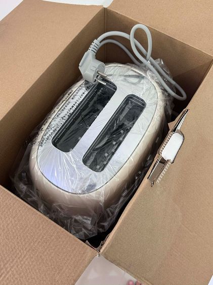 ขาย SMEG Toaster 2 Slots เครื่องปิ้งขนมปัง (สีครีม) ไม่เคยผ่านการใช้งาน สภาพมือหนึ่งในราคามือสอง รูปที่ 6