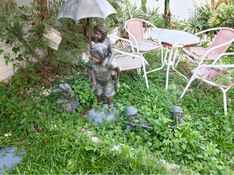 รูปปั้นแต่งสวนทองเหลืองแท้ รูปที่ 2