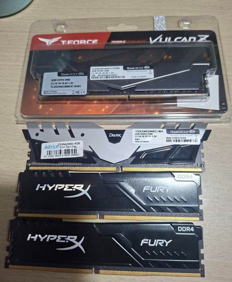 ที่เก็บข้อมูลและเมมโมรี่การ์ด 4GB DDR4 2400 เหมา 4 ตัว