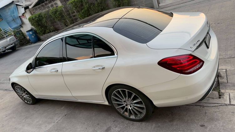 รถ Mercedes-Benz C-Class C350 สี ขาว