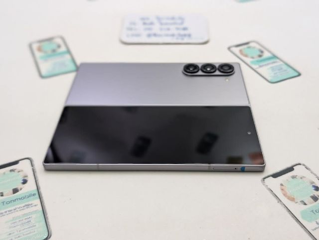 ขาย เทิร์น Samsung Galaxy Z Fold 6 256 Gb Silver ศูนย์ไทย สภาพสวย มีตัวเครื่องอย่างเดียว ไม่มีอุปกรณ์อื่น เพียง 20,990 บาท ครับ รูปที่ 5
