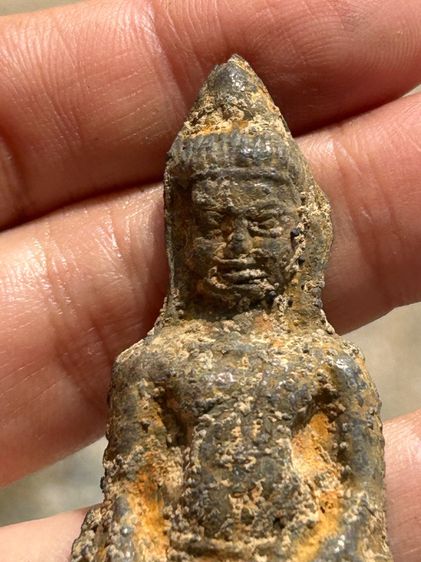 พระเครื่องไม่ทราบที รูปที่ 3