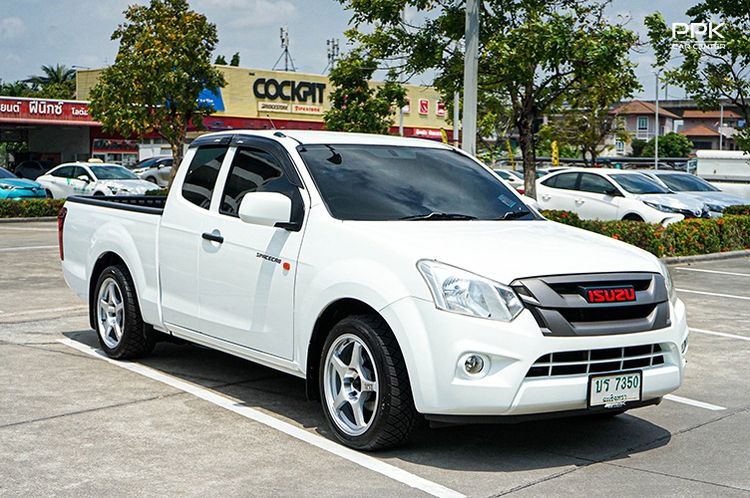 Isuzu D-MAX 2017 1.9 S Pickup ดีเซล ไม่ติดแก๊ส เกียร์ธรรมดา ขาว รูปที่ 3