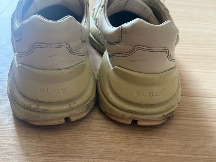 ขาย Rhyton Gucci logo leather ของเเท้ ตามสภาพ รูปที่ 3