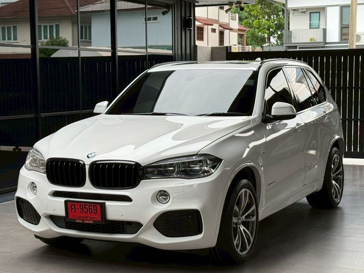 รถ BMW X5 3.0 xDrive30d M Sport 4WD สี ขาว