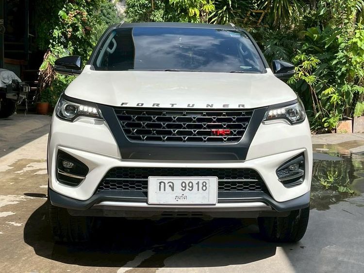 Toyota Fortuner 2020 2.8 TRD Sportivo 4WD Utility-car ดีเซล ไม่ติดแก๊ส เกียร์อัตโนมัติ ขาว รูปที่ 2