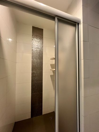 AP (Thailand) ไม่อนุญาต ตกแต่งครบ 2020 Aspire กล้วยน้ำไท ชั้นสูง วิวสระและเมือง ให้เช่า 13000 ต่อเดือน เฟอร์นิเจอร์ครบ พร้อมอยู่ รูปที่ 3