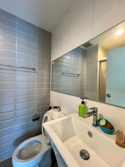 AP (Thailand) ไม่อนุญาต ตกแต่งครบ 2020 Aspire กล้วยน้ำไท ชั้นสูง วิวสระและเมือง ให้เช่า 13000 ต่อเดือน เฟอร์นิเจอร์ครบ พร้อมอยู่ รูปที่ 4