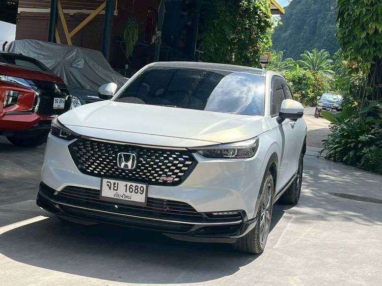 รถ Honda HR-V 1.5 e:HEV RS สี ขาว
