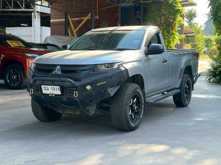 รถ Mitsubishi Triton 2.5 GL 4WD สี เทา