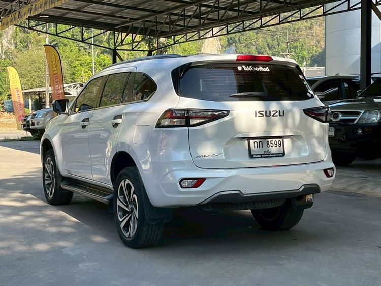 Isuzu MU-X 2022 1.9 ULTIMATE 2WD Utility-car ดีเซล ไม่ติดแก๊ส เกียร์อัตโนมัติ ขาว รูปที่ 4