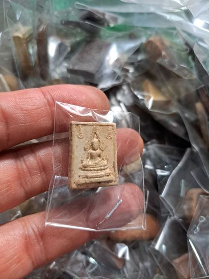 พระกรุเนื้อผง เนื้อดินทั้งหมด หน้าพระสวยเหมาะสำหรับ ไลฟ์สดขาย หรือตั้งแผง รูปที่ 5