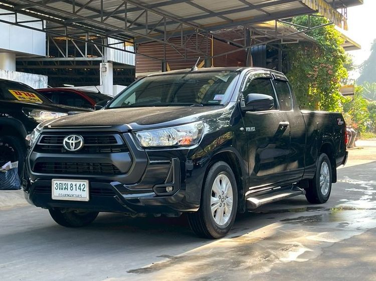 รถ Toyota Hilux Revo 2.4 Z Edition Mid สี ดำ