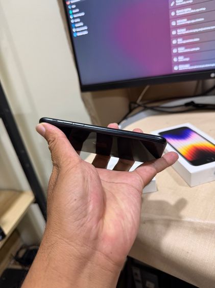 iPhone SE3 64GB Black เครื่องศูนย์แท้จอแท้ เดิมๆ กล้องสวย สอบถามได้ รูปที่ 10