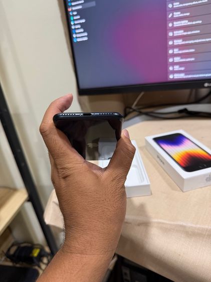 iPhone SE3 64GB Black เครื่องศูนย์แท้จอแท้ เดิมๆ กล้องสวย สอบถามได้ รูปที่ 7