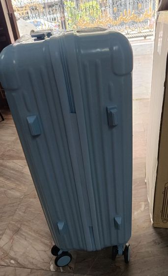 ขายถูก กระเป๋า Caggioni 24" ของแท้ ของใหม่ สีฟ้า ใหม่ล่าสุด รูปที่ 5