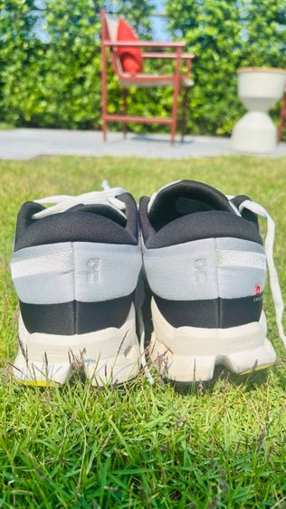 รองเท้า On Cloud รูปที่ 3