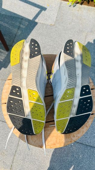 รองเท้า On Cloud รูปที่ 10