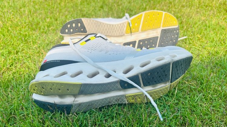 รองเท้า On Cloud รูปที่ 5