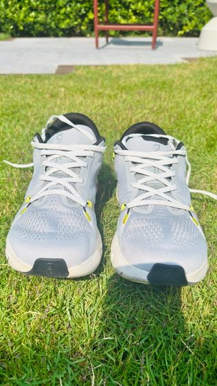 รองเท้า On Cloud รูปที่ 8