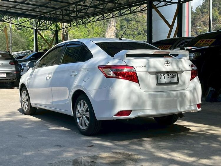 Toyota Vios 2014 1.5 E Sedan เบนซิน ไม่ติดแก๊ส เกียร์อัตโนมัติ ขาว รูปที่ 4