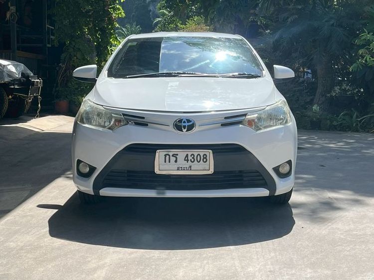 Toyota Vios 2014 1.5 E Sedan เบนซิน ไม่ติดแก๊ส เกียร์อัตโนมัติ ขาว รูปที่ 2