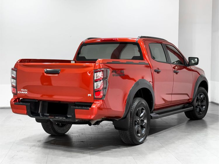 Isuzu D-MAX 2023 3.0 Vcross M 4WD Pickup ดีเซล ไม่ติดแก๊ส เกียร์อัตโนมัติ ส้ม รูปที่ 3