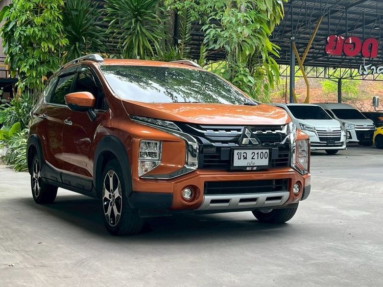 Mitsubishi Xpander Cross 2022 1.5 Utility-car เบนซิน ไม่ติดแก๊ส เกียร์อัตโนมัติ ส้ม รูปที่ 3