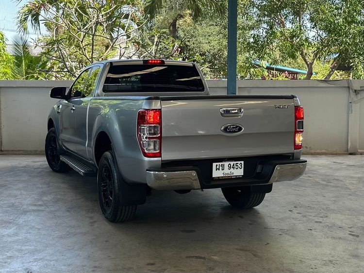 Ford Ranger 2015 2.2 Hi-Rider XLT Pickup ดีเซล ไม่ติดแก๊ส เกียร์ธรรมดา บรอนซ์เงิน รูปที่ 4