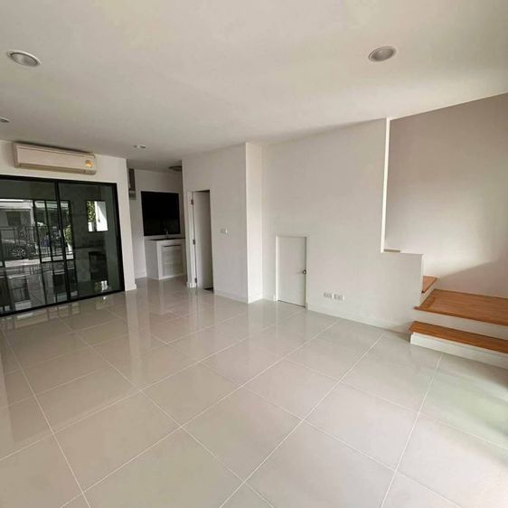 AP (Thailand) 2016 มีบางส่วน ขายบ้านกลางเมืองนวมินทร์ 42  รูปที่ 4