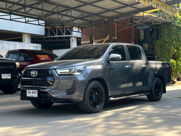 Toyota Hilux Revo 2024 2.4 Z Edition Mid Pickup ดีเซล ไม่ติดแก๊ส เกียร์ธรรมดา เทา