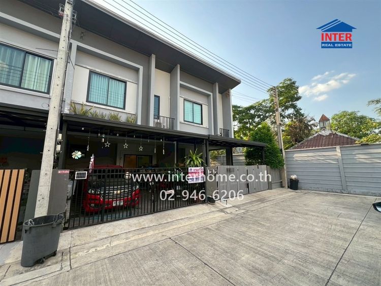 ทาวน์เฮ้าส์ 2 ชั้น 20.1 ตร.ว. หมู่บ้านบริทาเนีย วงแหวน-หทัยราษฎร์ ซอยหทัยราษฏร์55 ถนนหทัยราษฎร์ ถนนลำลูกกา ลำลูกกา ปทุมธานี